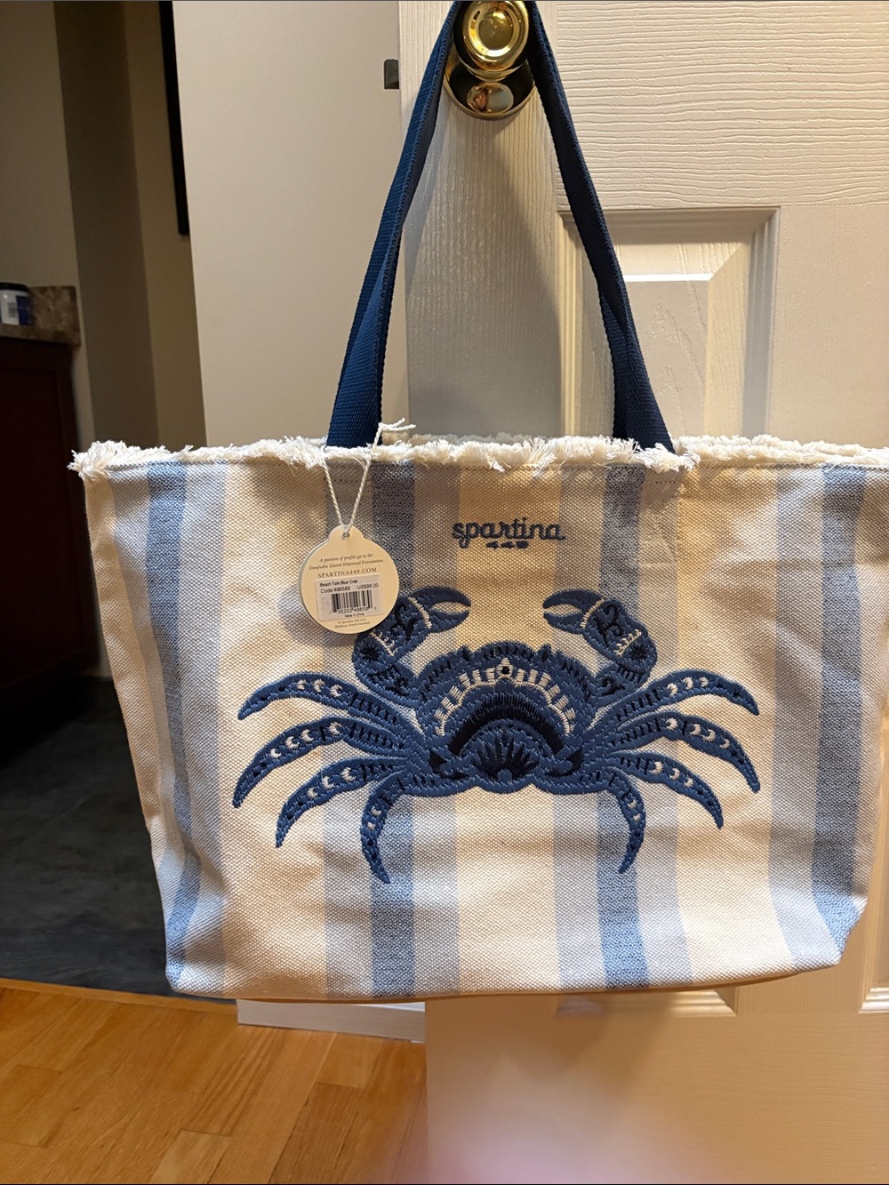 Spartina 449 beach tote Blue Crab Embroidered Stripe NwT $98 Sold out - Picture 1 of 13